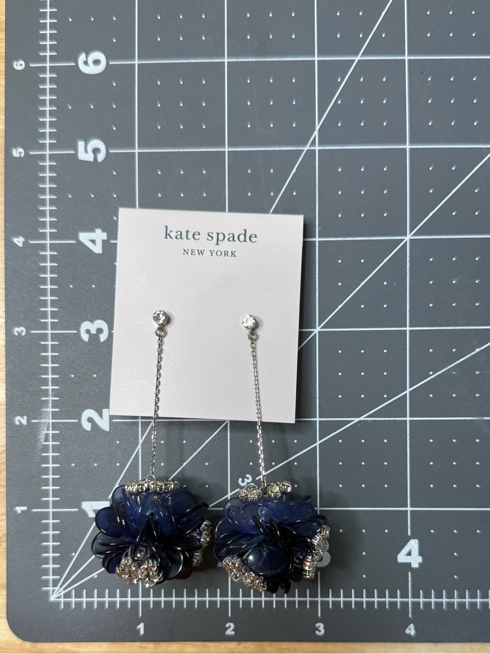 Kate Spade Blooming Bouquet floral cluster drop earrings NWT $88 - Picture 5 of 7